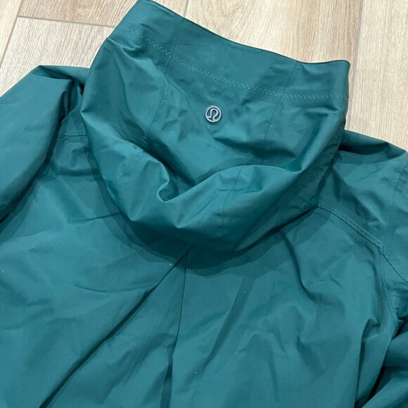 LULULEMON Savasana Waterproof Jacket II Green sz 8 - Picture 7 of 7
